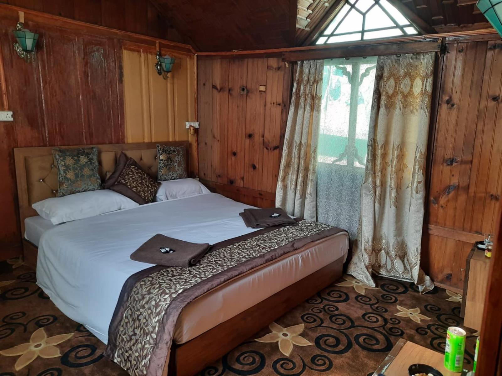 Hb Nancy Group Of Houseboats Srīnagar Exterior foto
